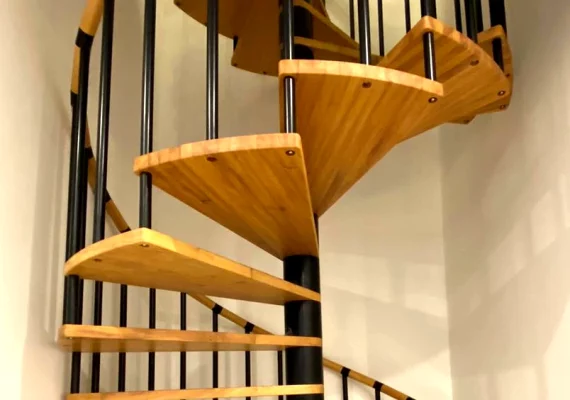 Escalera de caracol infinity para interior